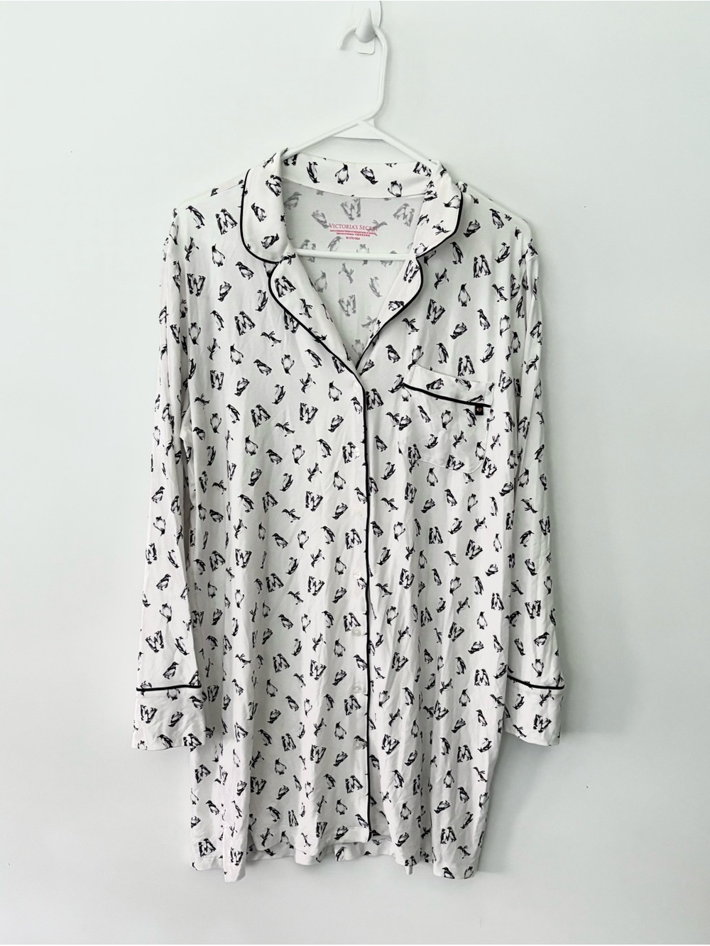 NWT Victoria Secret Pinguen Sleep Shirt M #0206